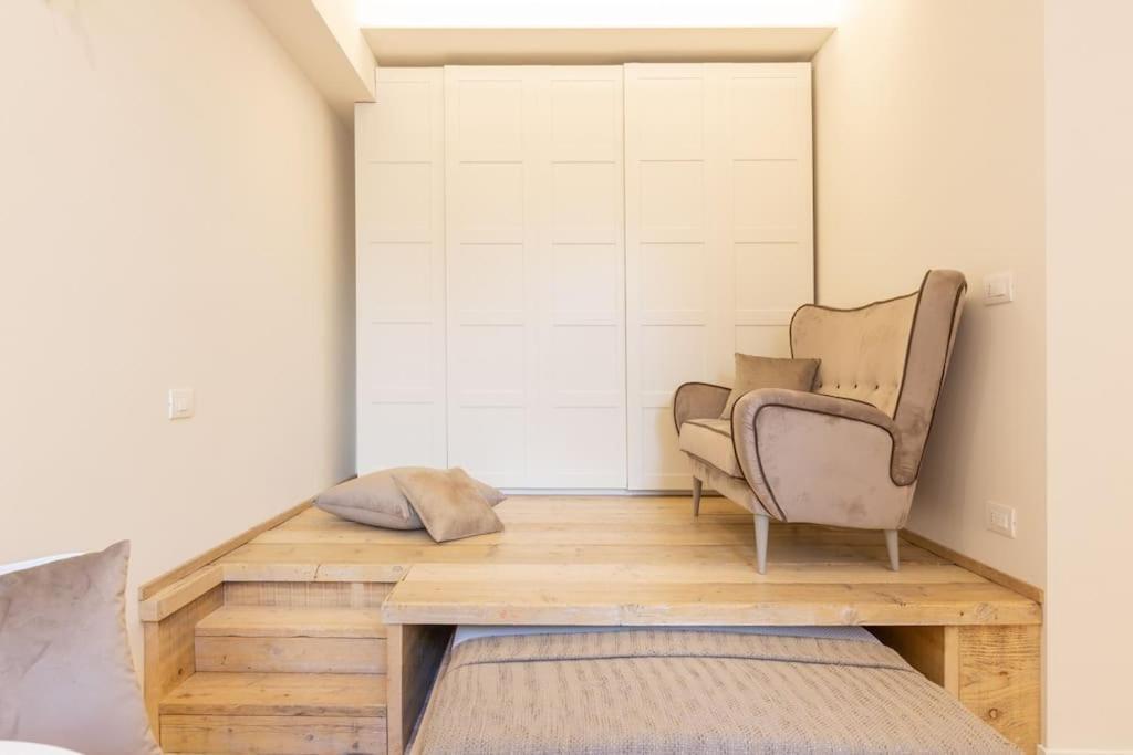 Appartamento 5Fo6 Navigli - Duomo - Boho - Minimal Milano Esterno foto